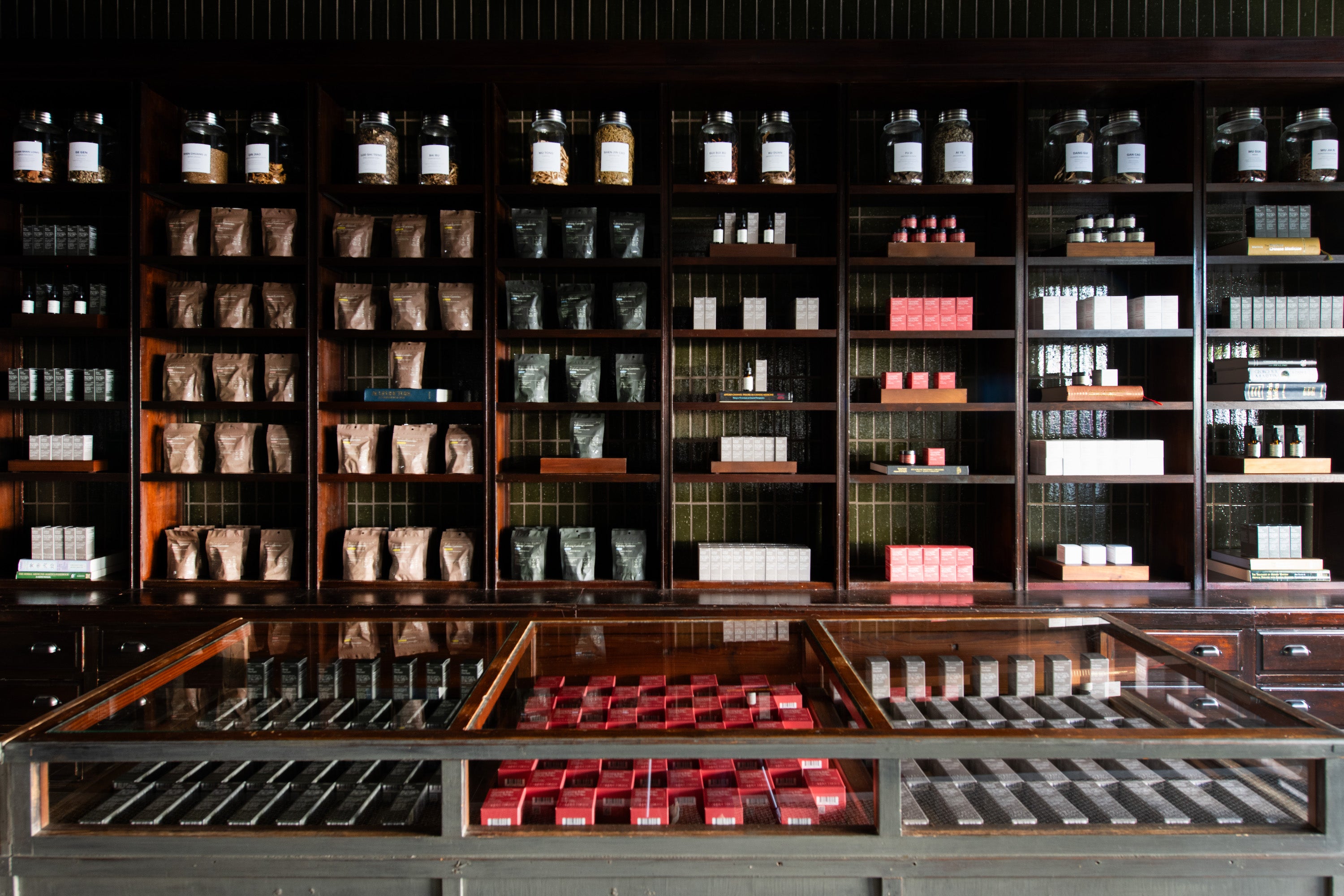 Dragon Hemp Apothecary | Chinese Herbs & USA-Grown Hemp CBD & THC